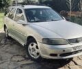 Сірий Опель Вектра, об'ємом двигуна 2.2 л та пробігом 350 тис. км за 1250 $, фото 5 на Automoto.ua