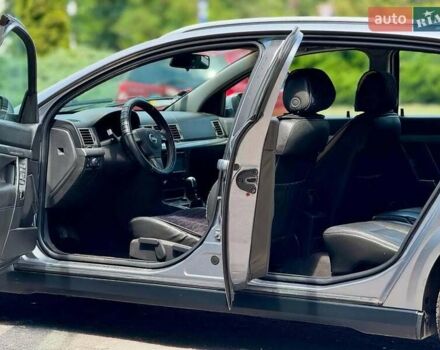 Сірий Опель Вектра, об'ємом двигуна 2.2 л та пробігом 508 тис. км за 3299 $, фото 9 на Automoto.ua