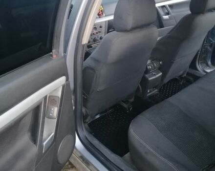 Сірий Опель Вектра, об'ємом двигуна 2.2 л та пробігом 480 тис. км за 4000 $, фото 10 на Automoto.ua