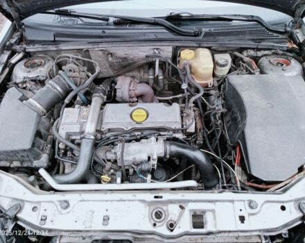 Серый Опель Вектра, объемом двигателя 2.2 л и пробегом 482 тыс. км за 2700 $, фото 15 на Automoto.ua