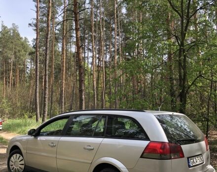 Серый Опель Вектра, объемом двигателя 2 л и пробегом 280 тыс. км за 2149 $, фото 6 на Automoto.ua