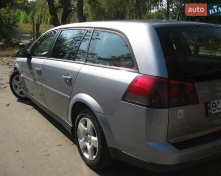 Серый Опель Вектра, объемом двигателя 2.17 л и пробегом 237 тыс. км за 4650 $, фото 7 на Automoto.ua