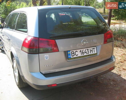 Серый Опель Вектра, объемом двигателя 2.17 л и пробегом 237 тыс. км за 4650 $, фото 6 на Automoto.ua