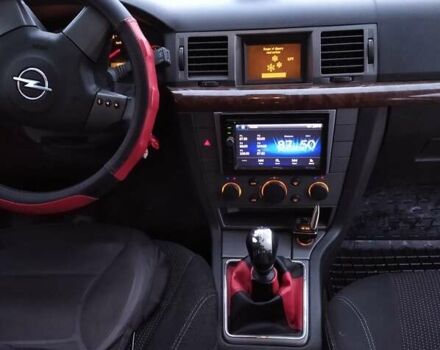 Сірий Опель Вектра, об'ємом двигуна 1.9 л та пробігом 311 тис. км за 4700 $, фото 3 на Automoto.ua