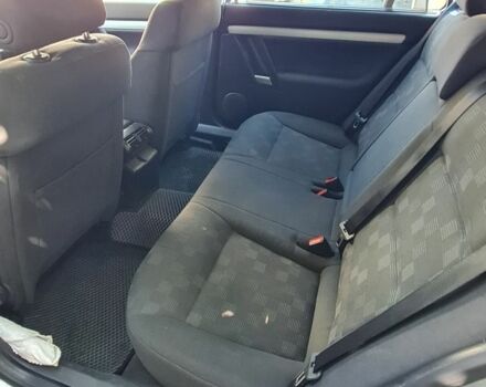 Сірий Опель Вектра, об'ємом двигуна 1.9 л та пробігом 350 тис. км за 3600 $, фото 4 на Automoto.ua