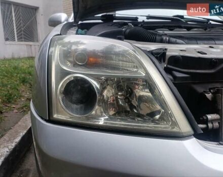 Сірий Опель Вектра, об'ємом двигуна 1.9 л та пробігом 338 тис. км за 4750 $, фото 10 на Automoto.ua