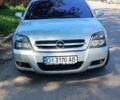 Сірий Опель Вектра, об'ємом двигуна 2.2 л та пробігом 300 тис. км за 3500 $, фото 1 на Automoto.ua