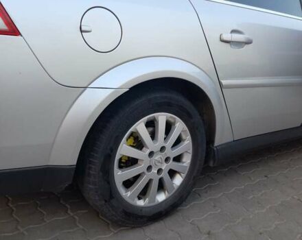 Опель Вектра 2004 у Ковель на Automoto.ua Сірий Опель Вектра, об'ємом двигуна 1.9 л та пробігом 400 тис. км за 4300 $, фото 5 на Automoto.ua