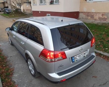 Серый Опель Вектра, объемом двигателя 1.9 л и пробегом 240 тыс. км за 4500 $, фото 4 на Automoto.ua