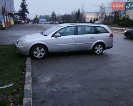 Сірий Опель Вектра, об'ємом двигуна 2.2 л та пробігом 300 тис. км за 4200 $, фото 3 на Automoto.ua