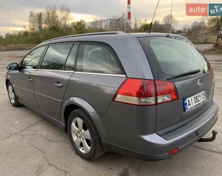 Опель Вектра 2004 в Киеве на Automoto.ua Серый Опель Вектра, объемом двигателя 2.02 л и пробегом 384 тыс. км за 3452 $, фото 118 на Automoto.ua