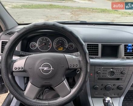 Опель Вектра 2004 в Киеве на Automoto.ua Серый Опель Вектра, объемом двигателя 2.02 л и пробегом 384 тыс. км за 3452 $, фото 61 на Automoto.ua