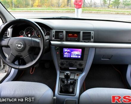 Сірий Опель Вектра, об'ємом двигуна 2 л та пробігом 182 тис. км за 4200 $, фото 6 на Automoto.ua