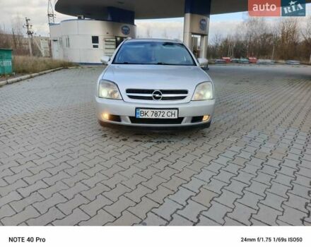 Сірий Опель Вектра, об'ємом двигуна 1.9 л та пробігом 385 тис. км за 3750 $, фото 1 на Automoto.ua