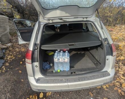 Опель Вектра 2004 у Краматорске на Automoto.ua Сірий Опель Вектра, об'ємом двигуна 1.9 л та пробігом 350 тис. км за 2650 $, фото 4 на Automoto.ua