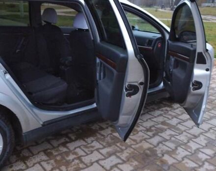 Сірий Опель Вектра, об'ємом двигуна 1.9 л та пробігом 311 тис. км за 4700 $, фото 4 на Automoto.ua