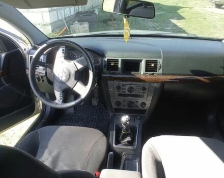 Серый Опель Вектра, объемом двигателя 2.2 л и пробегом 214 тыс. км за 4300 $, фото 2 на Automoto.ua