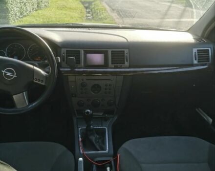 Серый Опель Вектра, объемом двигателя 2.2 л и пробегом 340 тыс. км за 1700 $, фото 7 на Automoto.ua