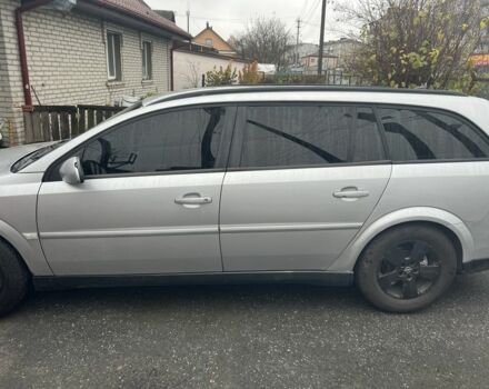 Серый Опель Вектра, объемом двигателя 1.9 л и пробегом 400 тыс. км за 4200 $, фото 3 на Automoto.ua