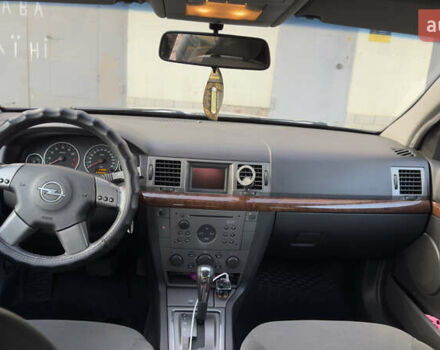 Сірий Опель Вектра, об'ємом двигуна 2.2 л та пробігом 320 тис. км за 4700 $, фото 11 на Automoto.ua