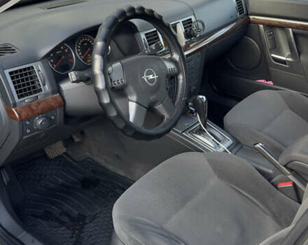 Сірий Опель Вектра, об'ємом двигуна 2.2 л та пробігом 320 тис. км за 4700 $, фото 9 на Automoto.ua