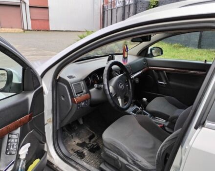 Серый Опель Вектра, объемом двигателя 0 л и пробегом 405 тыс. км за 2350 $, фото 6 на Automoto.ua