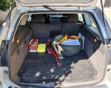 Сірий Опель Вектра, об'ємом двигуна 1.9 л та пробігом 350 тис. км за 3600 $, фото 3 на Automoto.ua