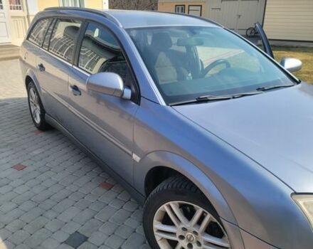 Серый Опель Вектра, объемом двигателя 3 л и пробегом 300 тыс. км за 4200 $, фото 2 на Automoto.ua