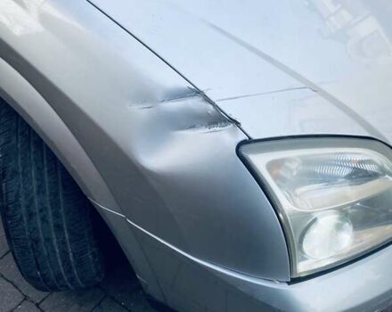 Серый Опель Вектра, объемом двигателя 1.9 л и пробегом 500 тыс. км за 3000 $, фото 10 на Automoto.ua