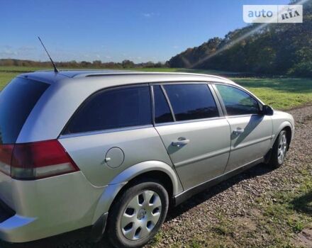 Сірий Опель Вектра, об'ємом двигуна 2.2 л та пробігом 244 тис. км за 5350 $, фото 5 на Automoto.ua