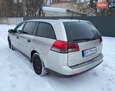 Серый Опель Вектра, объемом двигателя 1.99 л и пробегом 330 тыс. км за 2600 $, фото 1 на Automoto.ua
