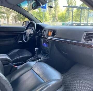 Сірий Опель Вектра, об'ємом двигуна 2.2 л та пробігом 280 тис. км за 3500 $, фото 6 на Automoto.ua