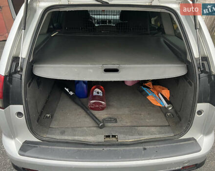 Серый Опель Вектра, объемом двигателя 1.9 л и пробегом 400 тыс. км за 5000 $, фото 6 на Automoto.ua