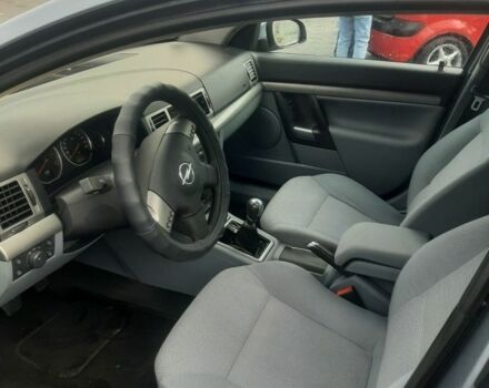 Серый Опель Вектра, объемом двигателя 2.2 л и пробегом 300 тыс. км за 2800 $, фото 6 на Automoto.ua