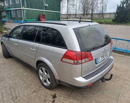 Серый Опель Вектра, объемом двигателя 1.9 л и пробегом 230 тыс. км за 5500 $, фото 1 на Automoto.ua