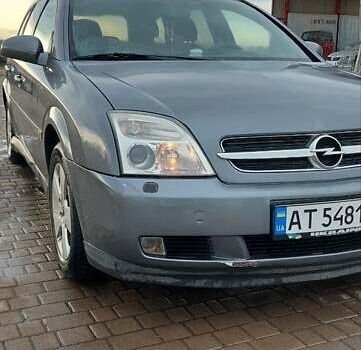 Серый Опель Вектра, объемом двигателя 2.2 л и пробегом 287 тыс. км за 4000 $, фото 1 на Automoto.ua