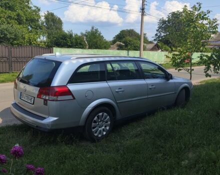 Серый Опель Вектра, объемом двигателя 2.2 л и пробегом 260 тыс. км за 3000 $, фото 3 на Automoto.ua