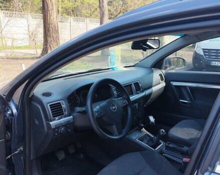 Сірий Опель Вектра, об'ємом двигуна 1.9 л та пробігом 320 тис. км за 4800 $, фото 4 на Automoto.ua