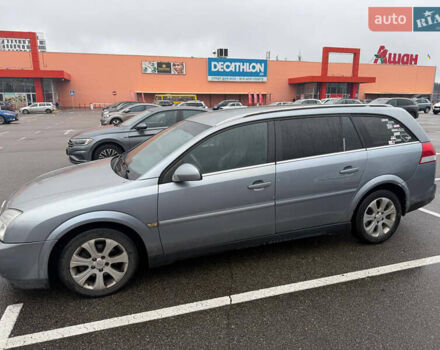 Серый Опель Вектра, объемом двигателя 1.9 л и пробегом 340 тыс. км за 2200 $, фото 2 на Automoto.ua