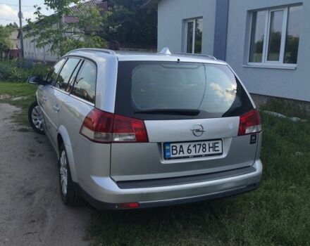 Серый Опель Вектра, объемом двигателя 2.2 л и пробегом 260 тыс. км за 3000 $, фото 1 на Automoto.ua