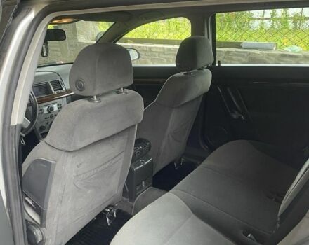 Серый Опель Вектра, объемом двигателя 1.9 л и пробегом 350 тыс. км за 3000 $, фото 2 на Automoto.ua