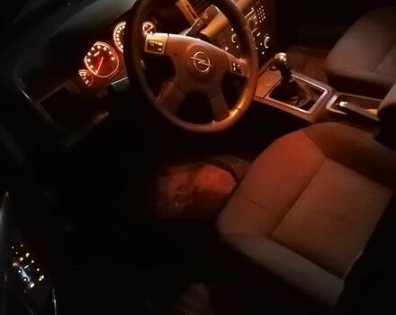 Сірий Опель Вектра, об'ємом двигуна 1.6 л та пробігом 2 тис. км за 4200 $, фото 1 на Automoto.ua