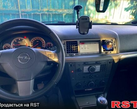 Серый Опель Вектра, объемом двигателя 1.9 л и пробегом 298 тыс. км за 5300 $, фото 3 на Automoto.ua