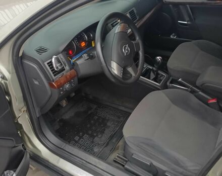 Серый Опель Вектра, объемом двигателя 1.9 л и пробегом 195 тыс. км за 2669 $, фото 5 на Automoto.ua