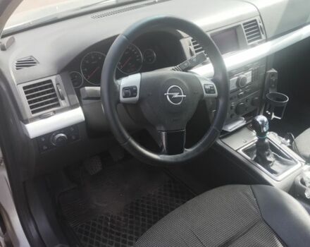 Сірий Опель Вектра, об'ємом двигуна 1.9 л та пробігом 327 тис. км за 3100 $, фото 1 на Automoto.ua