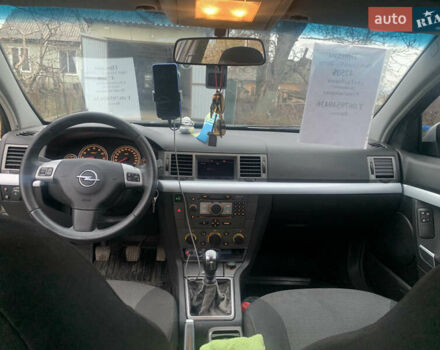 Сірий Опель Вектра, об'ємом двигуна 1.8 л та пробігом 265 тис. км за 4750 $, фото 10 на Automoto.ua