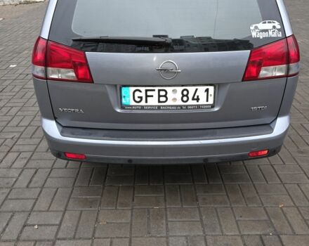 Сірий Опель Вектра, об'ємом двигуна 2 л та пробігом 382 тис. км за 2750 $, фото 3 на Automoto.ua