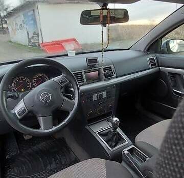 Серый Опель Вектра, объемом двигателя 2.2 л и пробегом 287 тыс. км за 4000 $, фото 11 на Automoto.ua