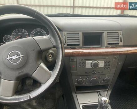 Серый Опель Вектра, объемом двигателя 2.2 л и пробегом 265 тыс. км за 1700 $, фото 3 на Automoto.ua