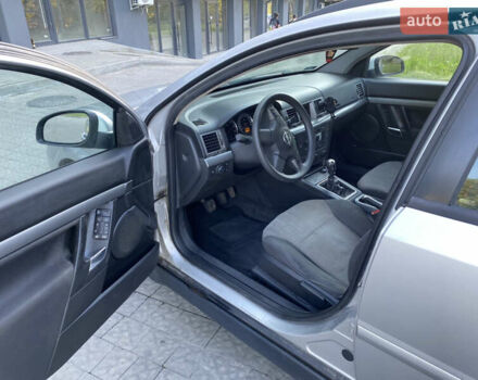 Серый Опель Вектра, объемом двигателя 1.91 л и пробегом 279 тыс. км за 3799 $, фото 17 на Automoto.ua